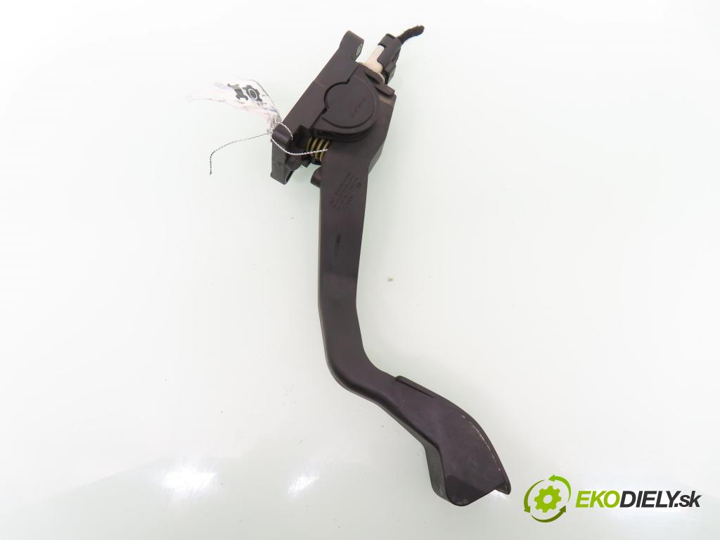 CITROEN C2 (JM_) HB 2006 50,00 1.4 HDi 68 8V - 8HZ 1398,00 Potenciometer plynu 0280752251 ; 9646702180 (Potenciometer plynového pedálu)