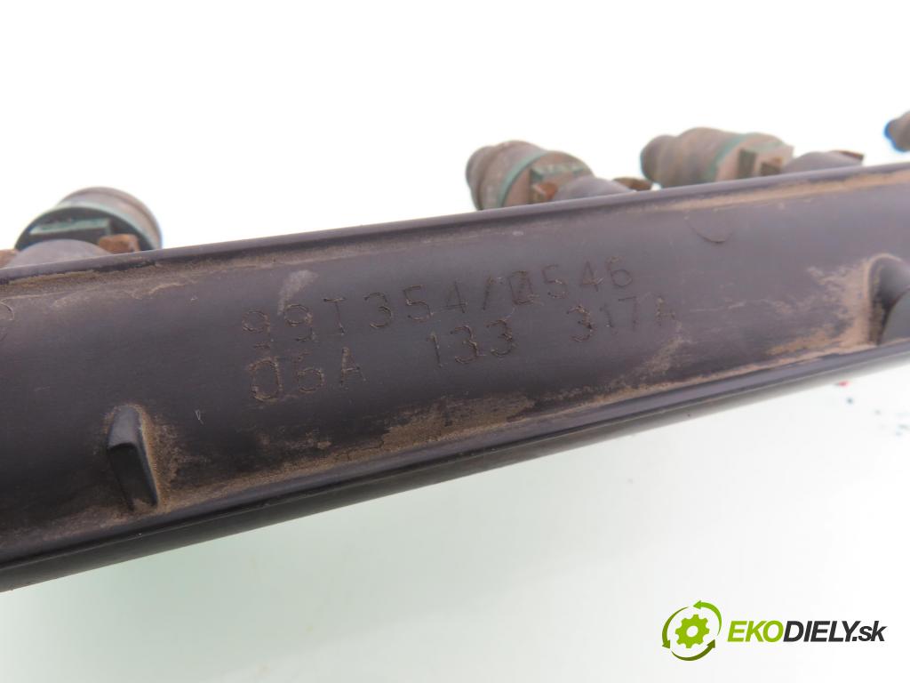 SEAT TOLEDO II (1M2) SEDAN 2000 74,00 1.6 - AEH 1595,00 lišta vstřikovací 05A133317A ; 037906031AA (Vstřikovací lišta)