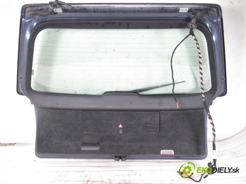 AUDI A6 Avant (4B5, C5) KOMBI 2004 120,00 2.5 TDI V6 163 - BDG 2496,00 kapota kufor Combi