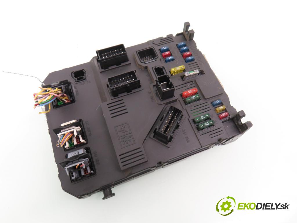 PEUGEOT 206 CC (2D) CABRIO 2002 80,00 1.6 16V - NFU 1587,00 MODUL BSI 9649627880 ; s118085220A