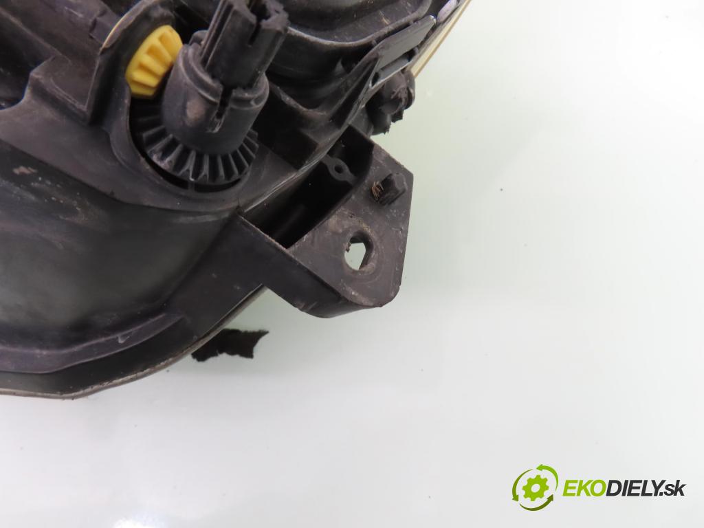 OPEL CORSA D (S07) HB 2006 59,00 1.2 - Z 12 XEP 1229,00 Svetlo PP 13186382 ; 89313300