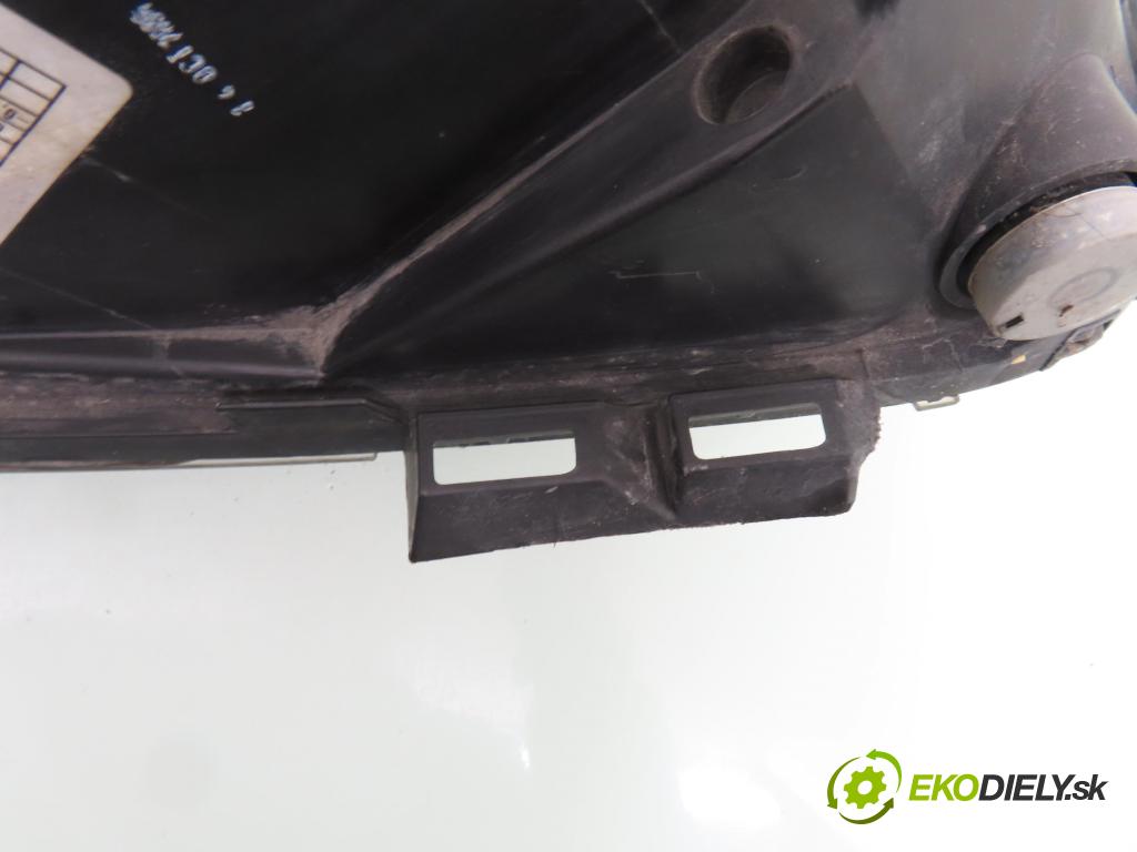 OPEL CORSA D (S07) HB 2006 59,00 1.2 - Z 12 XEP 1229,00 Svetlo LP 89391389