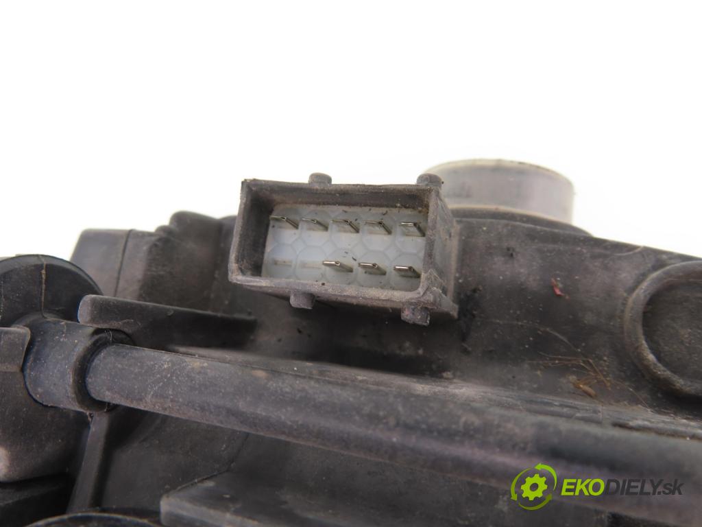 OPEL CORSA D (S07) HB 2006 59,00 1.2 - Z 12 XEP 1229,00 Svetlo LP 89391389