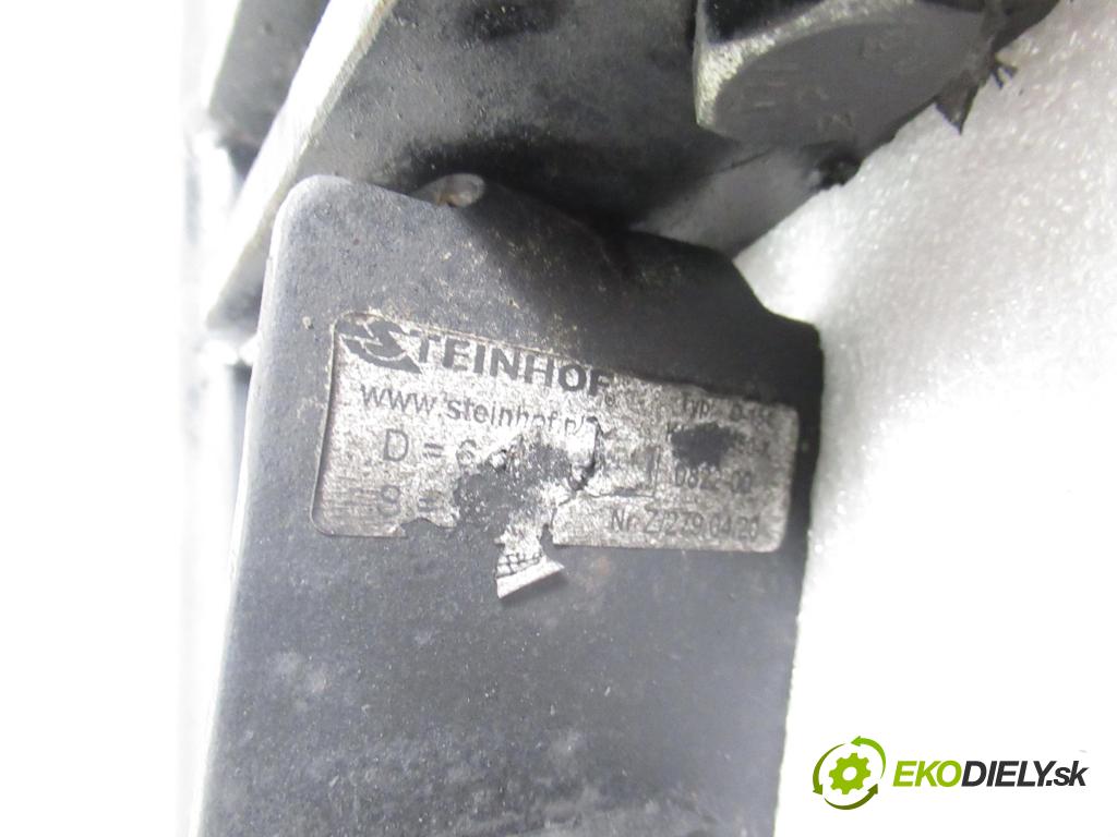 DAEWOO LANOS sedan (KLAT) SEDAN 2002 55,00 1.3 8V - A13SMS 1349,00 Hák