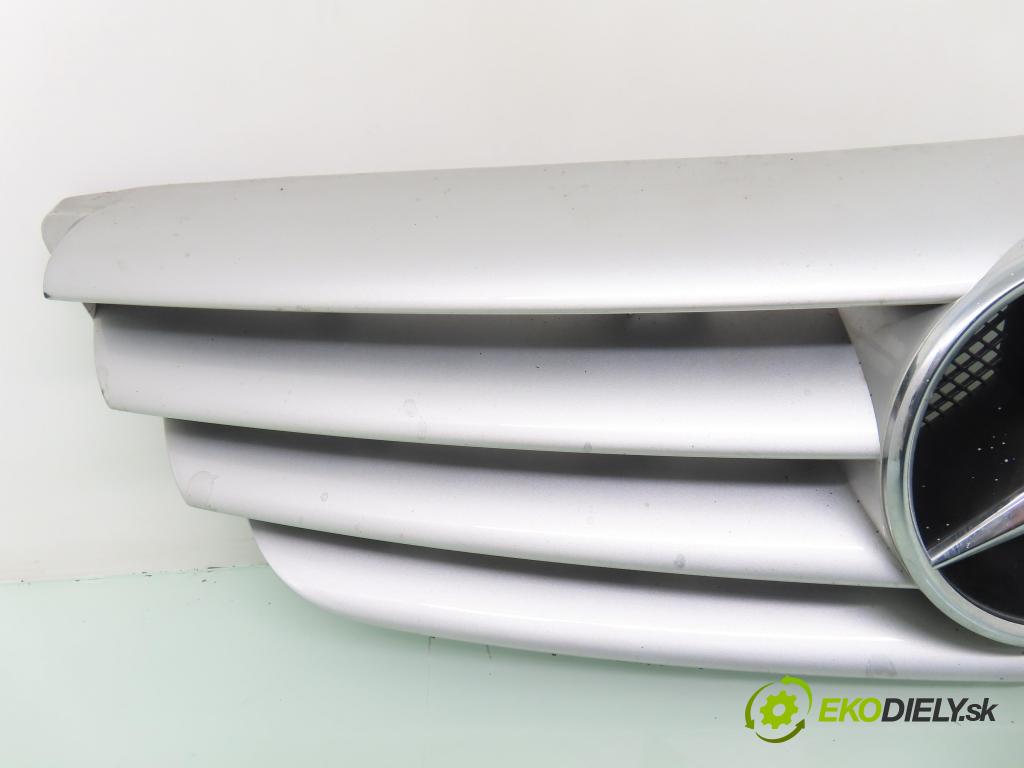 MERCEDES-BENZ KLASA B Sports Tourer (W245) HB 2006 80,00 B 180 CDI 109 - OM 640.940 1991,00 Mriežka / maska A1698800183
