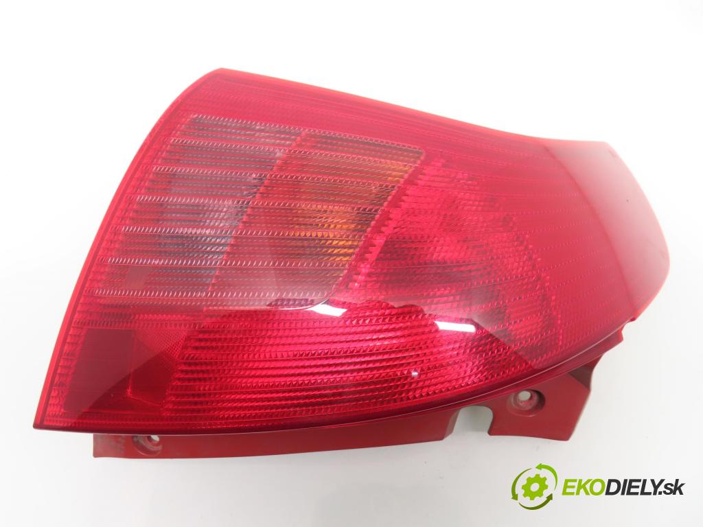 SUZUKI SWIFT III (MZ, EZ) HB 2006 75,00 1.5 (RS 415) - M15A 1490,00 světlo levé zadní