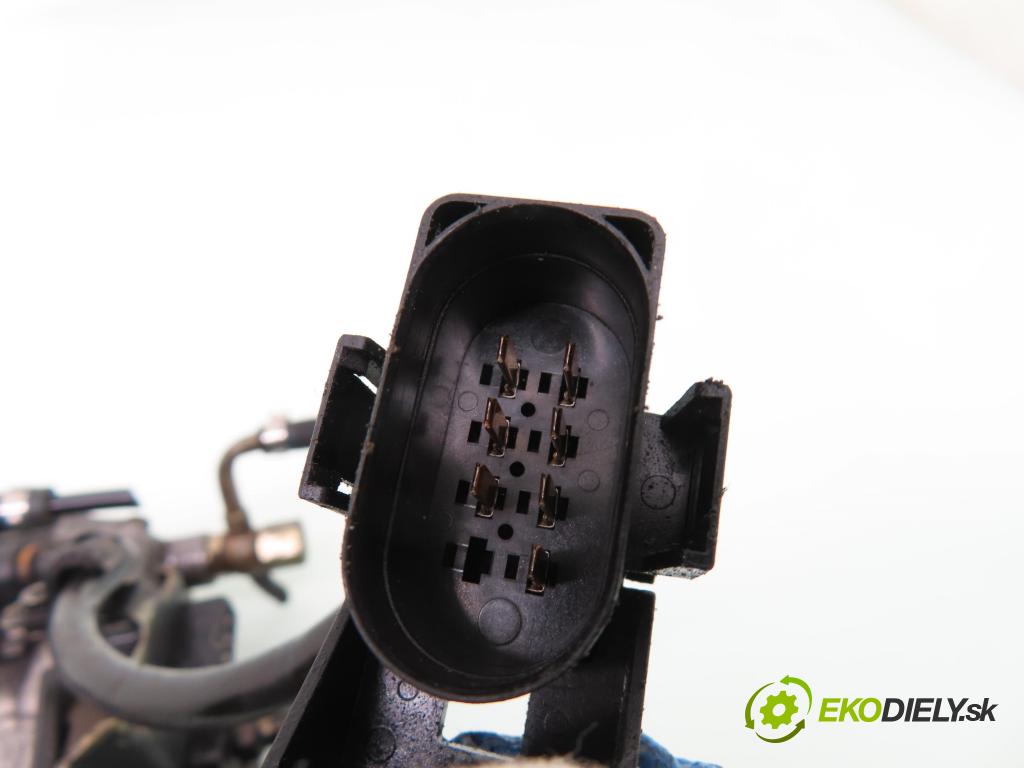 AUDI A6 (4B2, C5) SEDAN 1997 81,00 1.9 TDI - AFN 1896,00 Pumpa vstrekovacia 0460404971 ; 028130115M (Vstrekovacie čerpadlo)