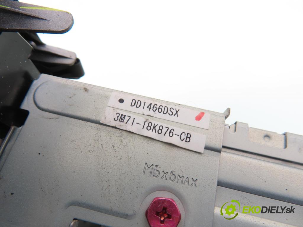 MAZDA 2 (DY) HB 2003 59,00 1.4 - FXJA 1388,00 RADIO CD 3M7118K876CB ; CRYM0270K
