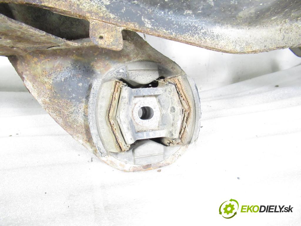 MERCEDES-BENZ KLASA C coupe (CL203) COUPE 2003 105,00 C 220 CDI 143 - OM 611.962 2148,00 zadné