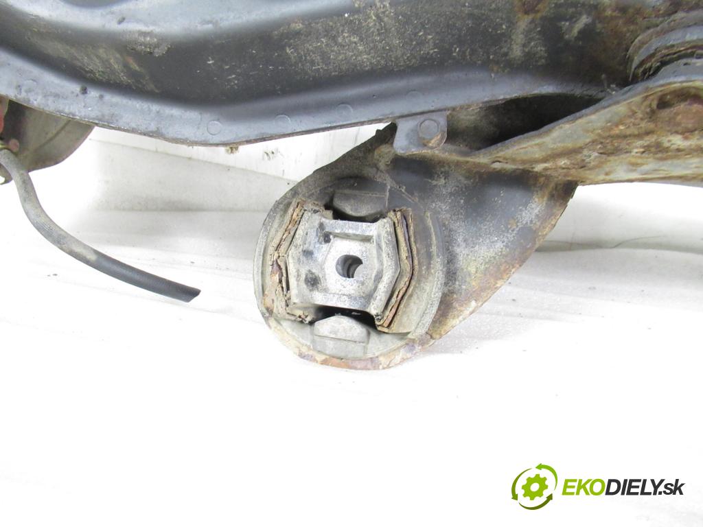 MERCEDES-BENZ KLASA C coupe (CL203) COUPE 2003 105,00 C 220 CDI 143 - OM 611.962 2148,00 zadné