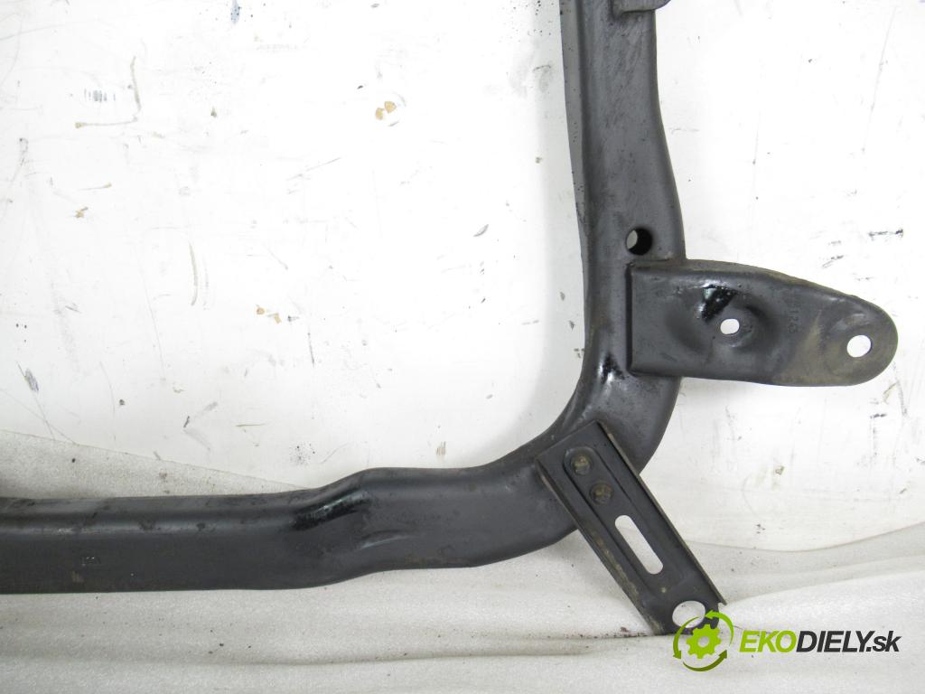 OPEL CORSA C (X01) HB 2002 59,00 1.2 16V Twinport 80 - Z 12 XEP 1229,00 PŘEDNÍ: