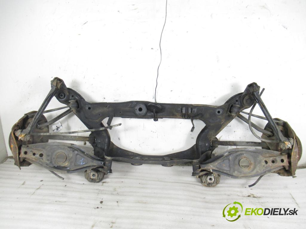 MERCEDES-BENZ KLASA C (W202) SEDAN 1993 55,00 C 200 D (202.120) - OM 601.913 1997,00 zadné 