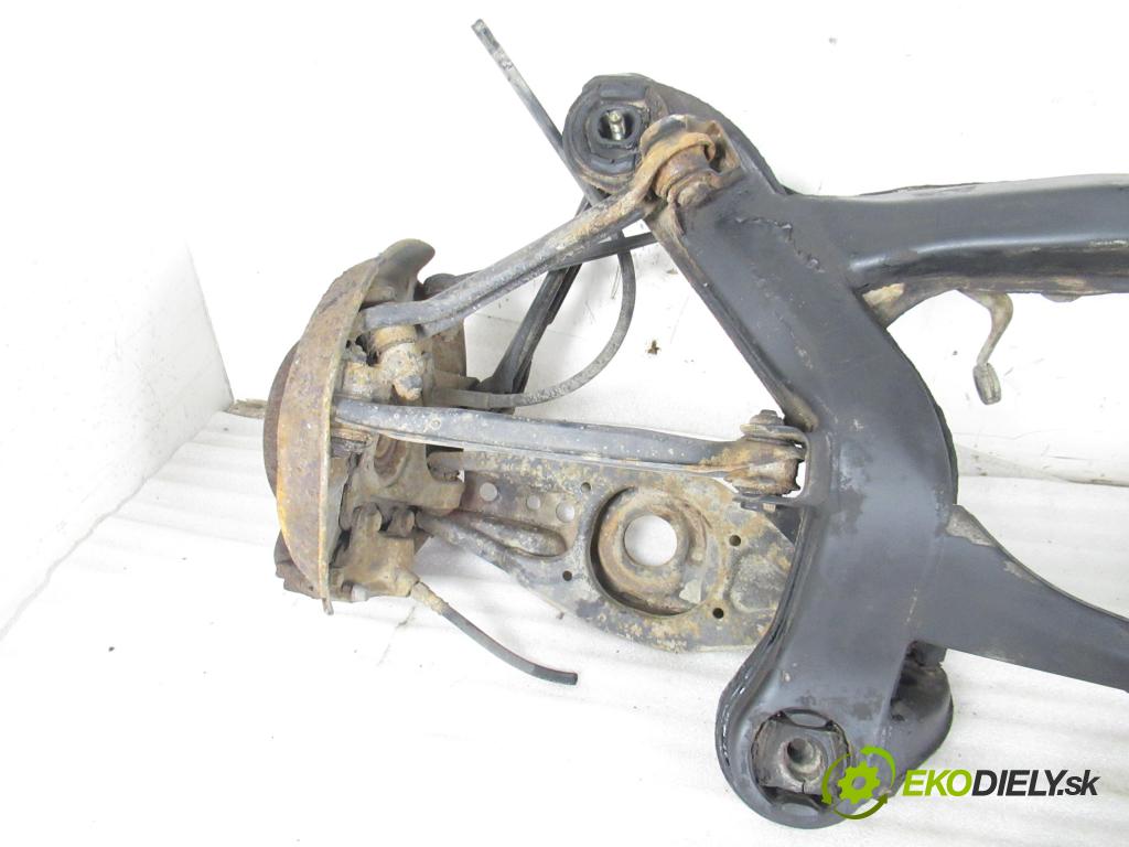 MERCEDES-BENZ KLASA C (W202) SEDAN 1993 55,00 C 200 D (202.120) - OM 601.913 1997,00 zadné