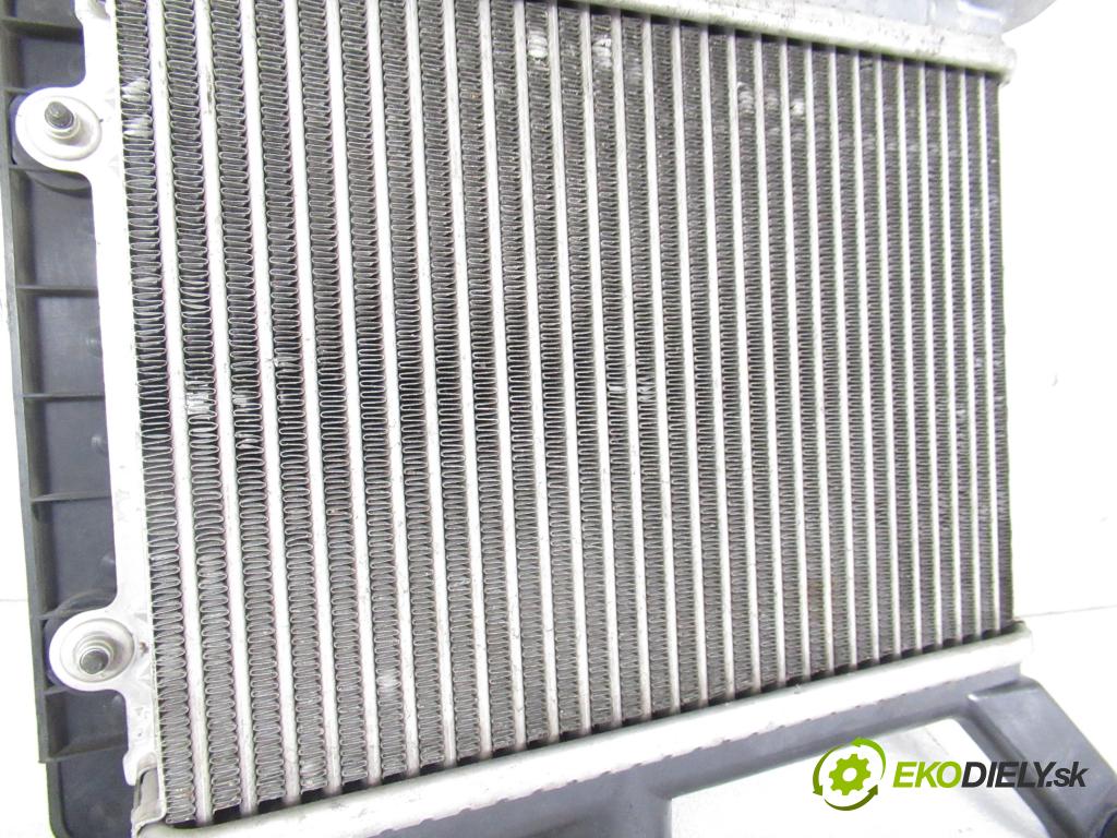 TOYOTA RAV 4 II (_A2_) SUV 2004 85,00 2.0 D-4D 4WD 116 - 1CD-FTV 1995,00 chladič intercooler 27040332