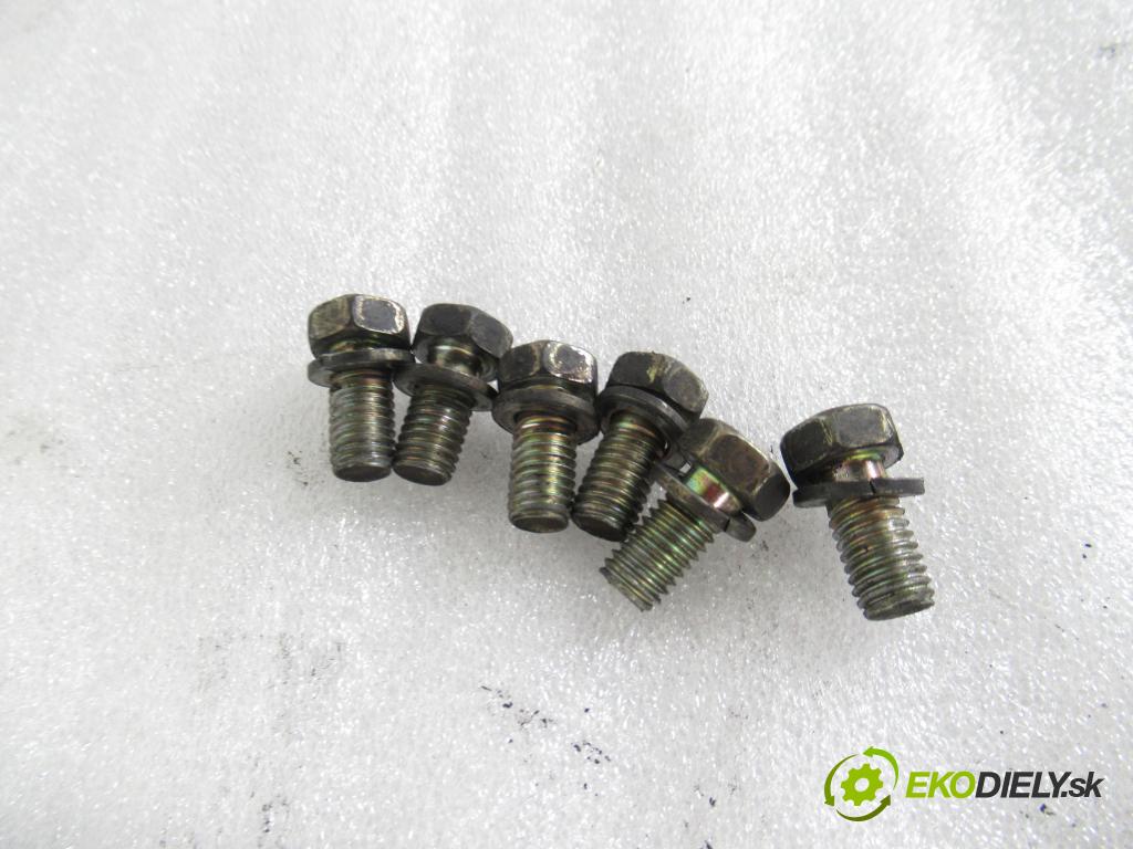 TOYOTA RAV 4 II (_A2_) SUV 2004 85,00 2.0 D-4D 4WD 116 - 1CD-FTV 1995,00 Koleso dvojvrstvové 415021510