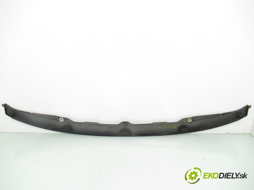 TOYOTA CELICA coupe (_T18_) COUPE 1991 77,00 1.6 STI (AT180) - 4A-FE 1587,00 mřížka / maska