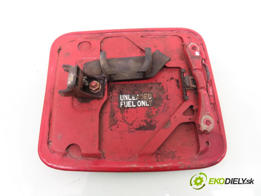 TOYOTA CELICA coupe (_T18_) COUPE 1991 77,00 1.6 STI (AT180) - 4A-FE 1587,00 dvířka nádrže paliva  (Klika dveří ostatní)