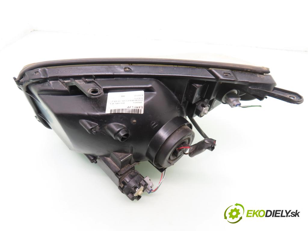 TOYOTA RAV 4 II (_A2_) SUV 2004 85,00 2.0 D-4D 4WD 116 - 1CD-FTV 1995,00 Svetlo PP