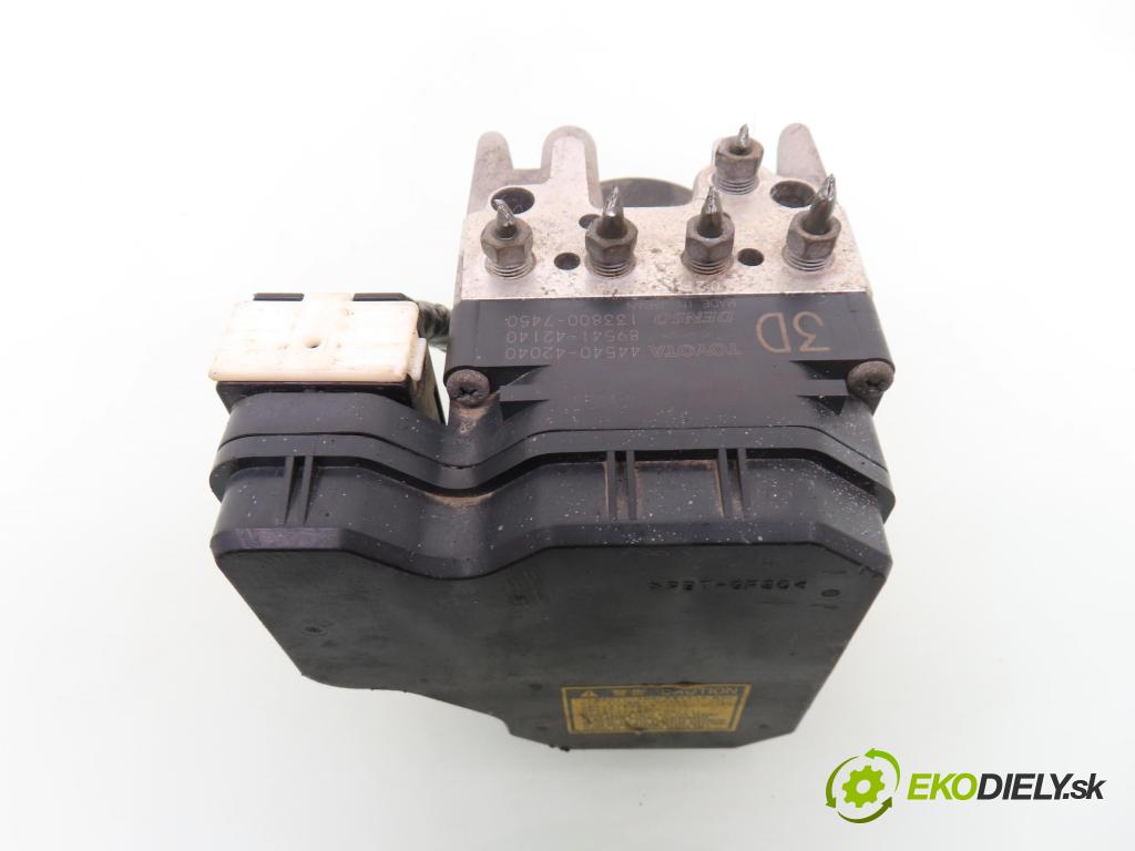 TOYOTA RAV 4 II (_A2_) SUV 2004 85,00 2.0 D-4D 4WD 116 - 1CD-FTV 1995,00 pumpa ABS 4454042040 ; 8954142140 ; 1338007450 (Pumpa ABS)