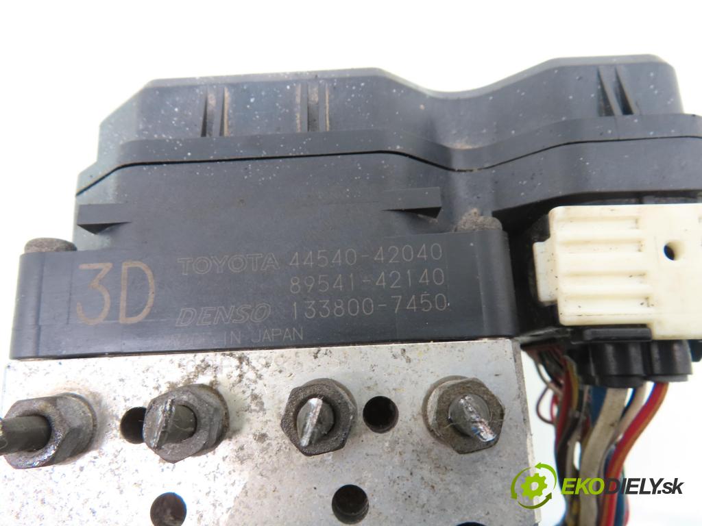 TOYOTA RAV 4 II (_A2_) SUV 2004 85,00 2.0 D-4D 4WD 116 - 1CD-FTV 1995,00 pumpa ABS 4454042040 ; 8954142140 ; 1338007450 (Pumpa ABS)