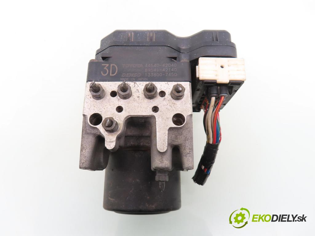 TOYOTA RAV 4 II (_A2_) SUV 2004 85,00 2.0 D-4D 4WD 116 - 1CD-FTV 1995,00 pumpa ABS 4454042040 ; 8954142140 ; 1338007450 (Pumpa ABS)