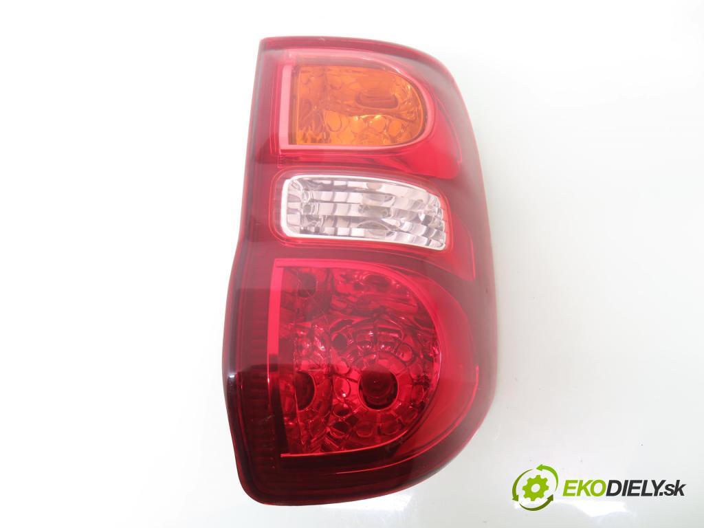 TOYOTA RAV 4 II (_A2_) SUV 2004 85,00 2.0 D-4D 4WD 116 - 1CD-FTV 1995,00 Svetlo ľavé zadné