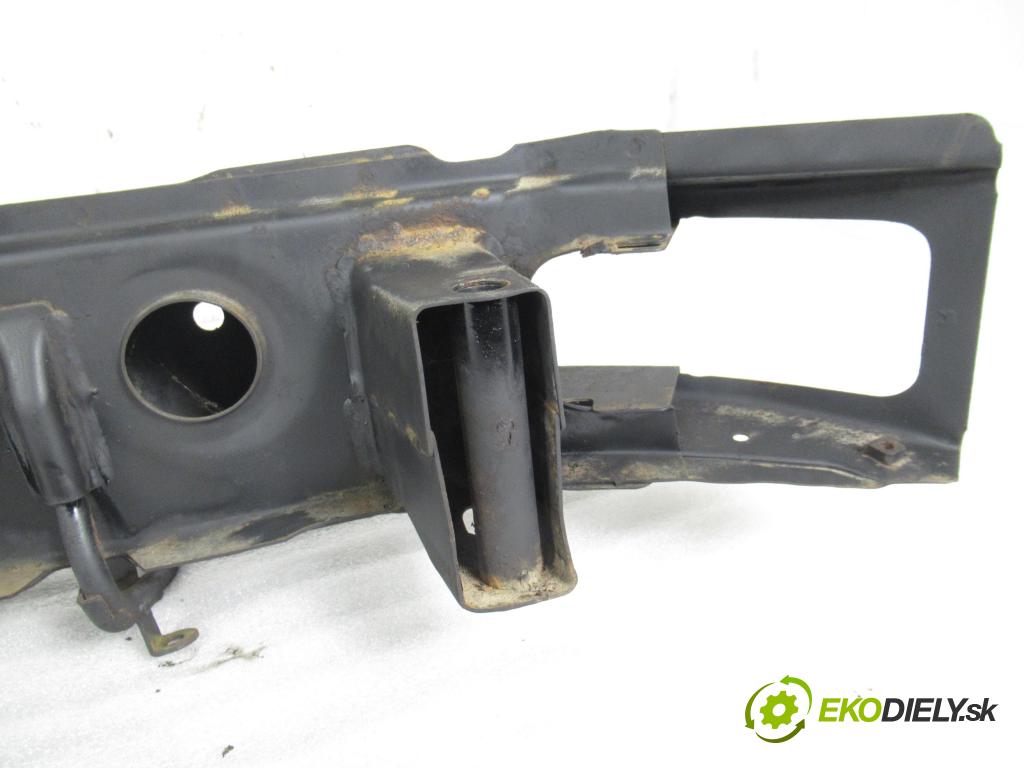 TOYOTA CELICA coupe (_T18_) COUPE 1991 77,00 1.6 STI (AT180) - 4A-FE 1587,00 výztuha PŘEDNÍ