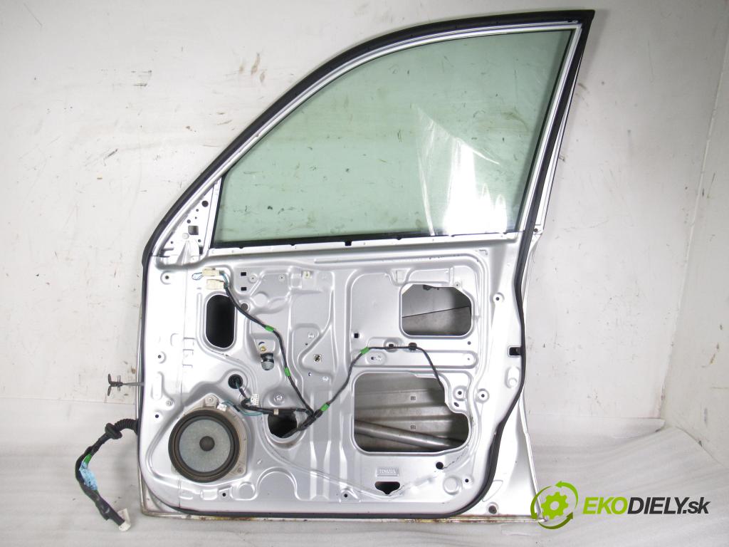 TOYOTA RAV 4 II (_A2_) SUV 2004 85,00 2.0 D-4D 4WD 116 - 1CD-FTV 1995,00 dveře PP