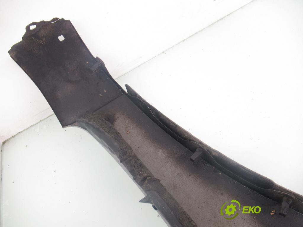 TOYOTA RAV 4 II (_A2_) SUV 2004 85,00 2.0 D-4D 4WD 116 - 1CD-FTV 1995,00 blatník PP