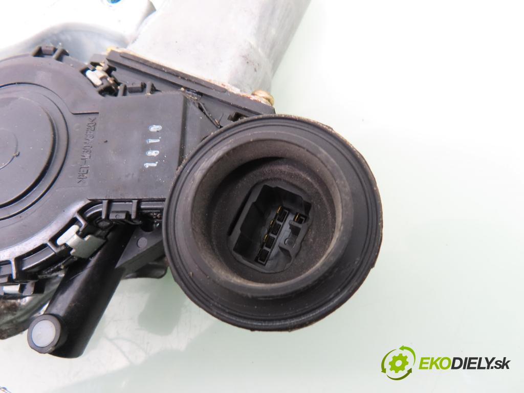 TOYOTA RAV 4 II (_A2_) SUV 2004 85,00 2.0 D-4D 4WD 116 - 1CD-FTV 1995,00 Mechanizmus okien 8572042070 ; 0620401160