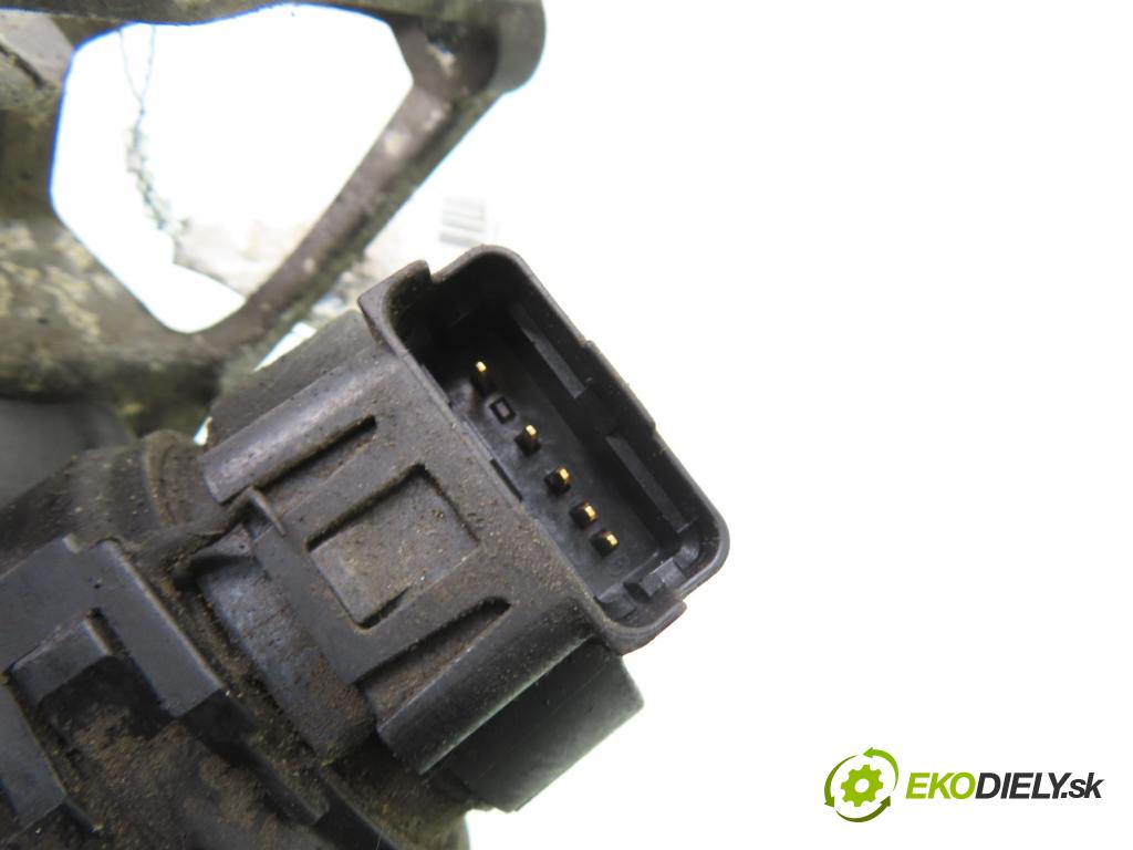 PEUGEOT PARTNER Skrzynia FURGON 2008 66,00 1.6 HDi 8V 90 1560,00 Škrtiaca klapka 25365223 (Škrtiaca klapka)