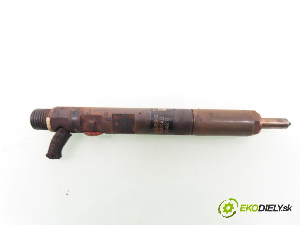 FORD FOCUS Turnier (DNW) KOMBI 2003 74,00 1.8 TDCi - FFDA 1753,00 vstřikovač EJBR02201Z ; 2T1Q9F593AA (Vstřikovač paliva)