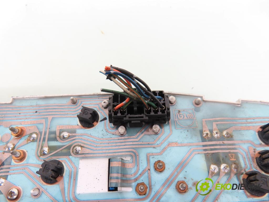 NISSAN TERRANO II (R20) TERENOWY 1996 92,00 2.7 TDi 4WD 125 - TD27TI 2664,00 prístrojovka na ODKAZ 248107F007