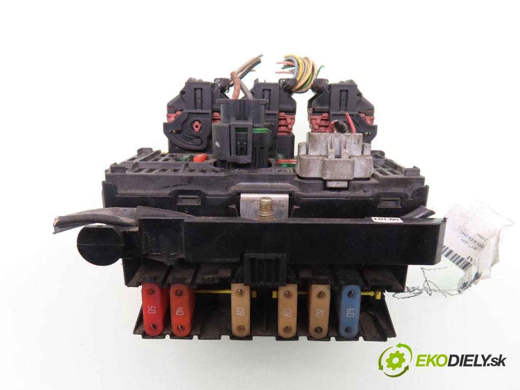 PEUGEOT 407 (6D_) SEDAN 2006 80,00 1.6 HDi 110 - 9HZ (DV6TED4) 1560,00 MODUL BSM 9661682580 ; S118983001Q