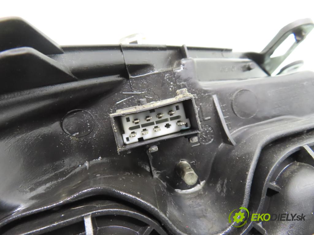 CITROEN C3 I (FC_) HB 2006 44,00 1.1 i - HFX (TU1A) 1124,00 světlo LP 9647214280