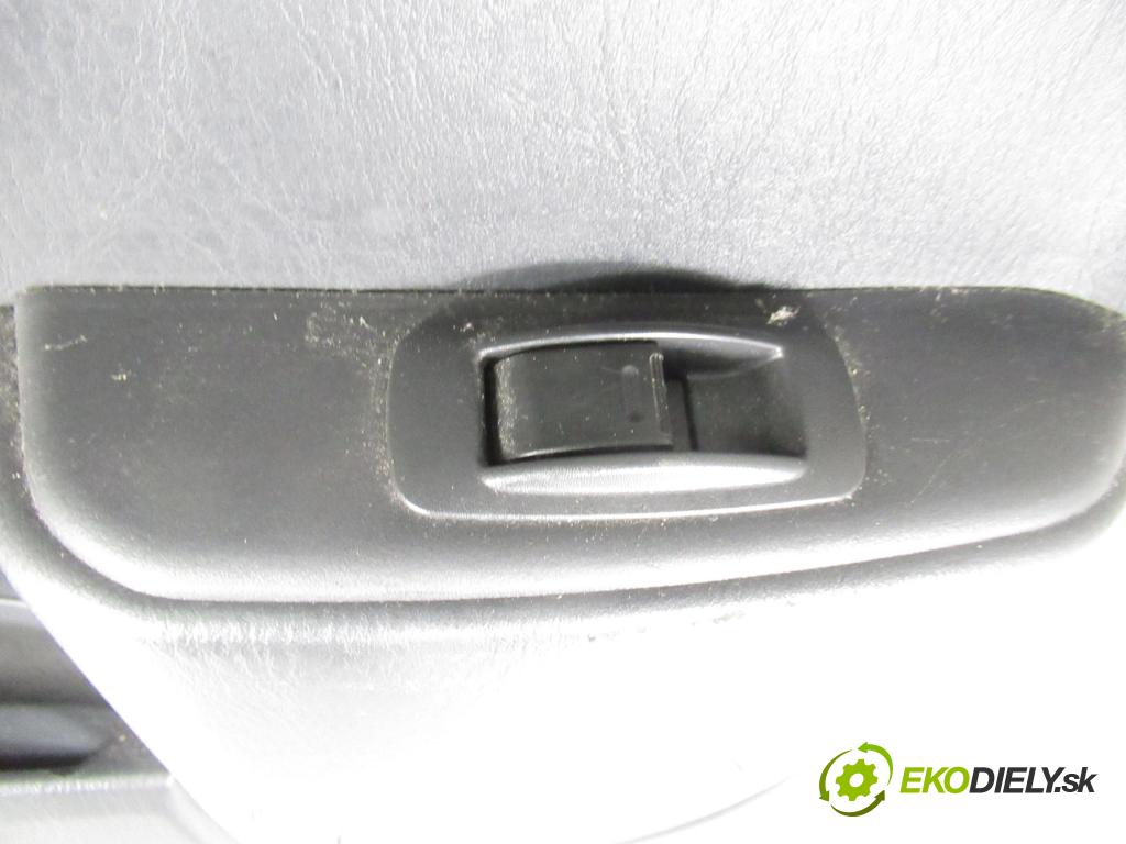 TOYOTA RAV 4 II (_A2_) SUV 2004 85,00 2.0 D-4D 4WD 116 - 1CD-FTV 1995,00 dveře LT