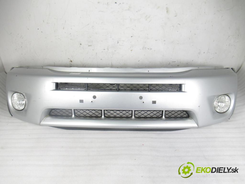 TOYOTA RAV 4 II (_A2_) SUV 2004 85,00 2.0 D-4D 4WD 116 - 1CD-FTV 1995,00 nárazník přední část