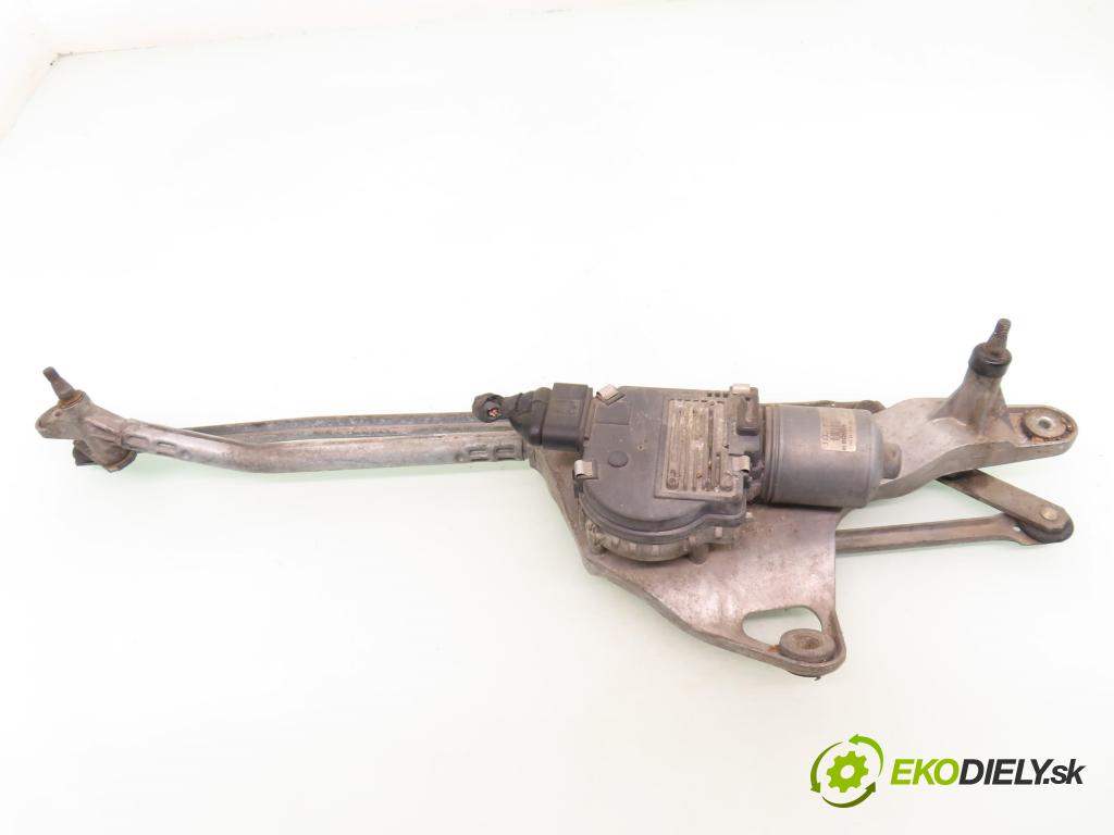 AUDI A8 D3 (4E2, 4E8) SEDAN 2004 171,00 3.0 TDI quattro - ASB 2967,00 Motorček stieračov 0390241851