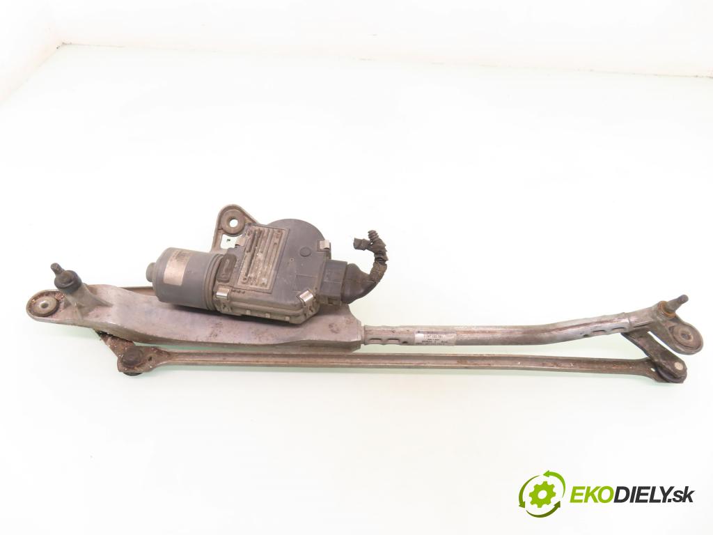 AUDI A8 D3 (4E2, 4E8) SEDAN 2004 171,00 3.0 TDI quattro - ASB 2967,00 Motorček stieračov 0390241851