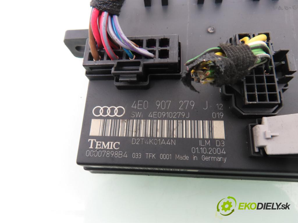 AUDI A8 D3 (4E2, 4E8) SEDAN 2004 171,00 3.0 TDI quattro - ASB 2967,00 Riadiaca jednotka svetlá 4E0907279J