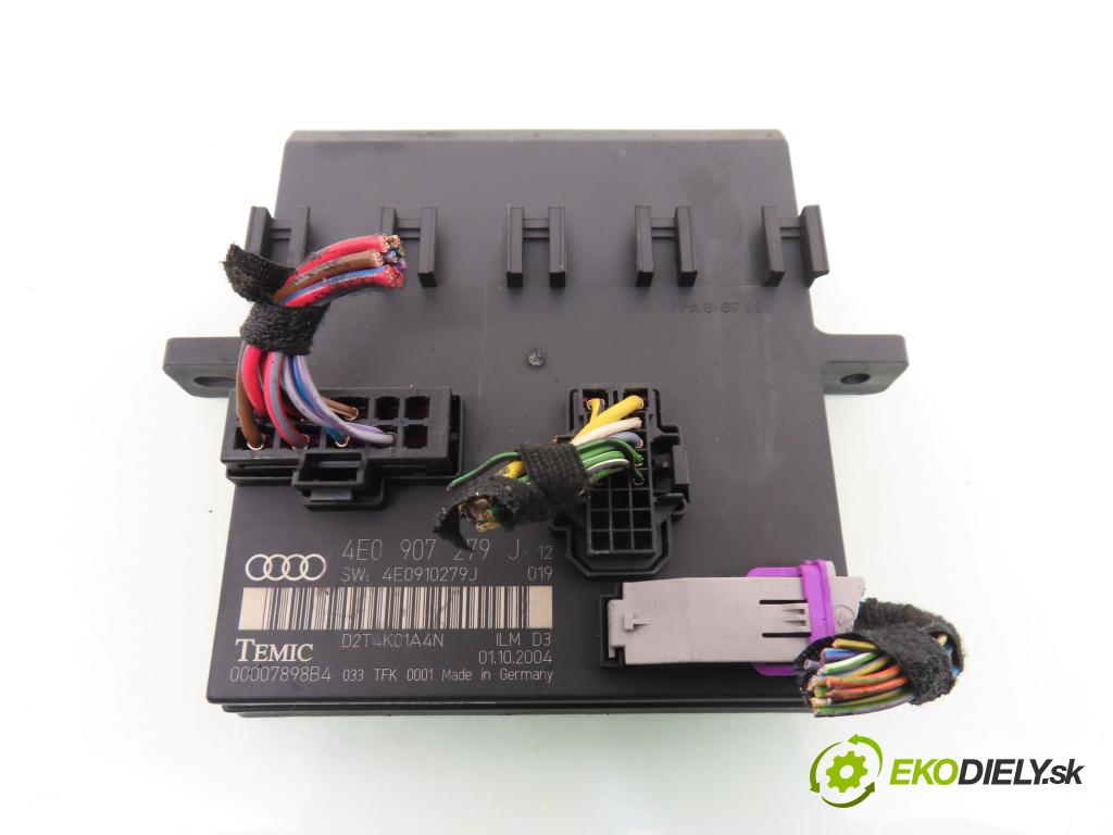 AUDI A8 D3 (4E2, 4E8) SEDAN 2004 171,00 3.0 TDI quattro - ASB 2967,00 Riadiaca jednotka svetlá 4E0907279J