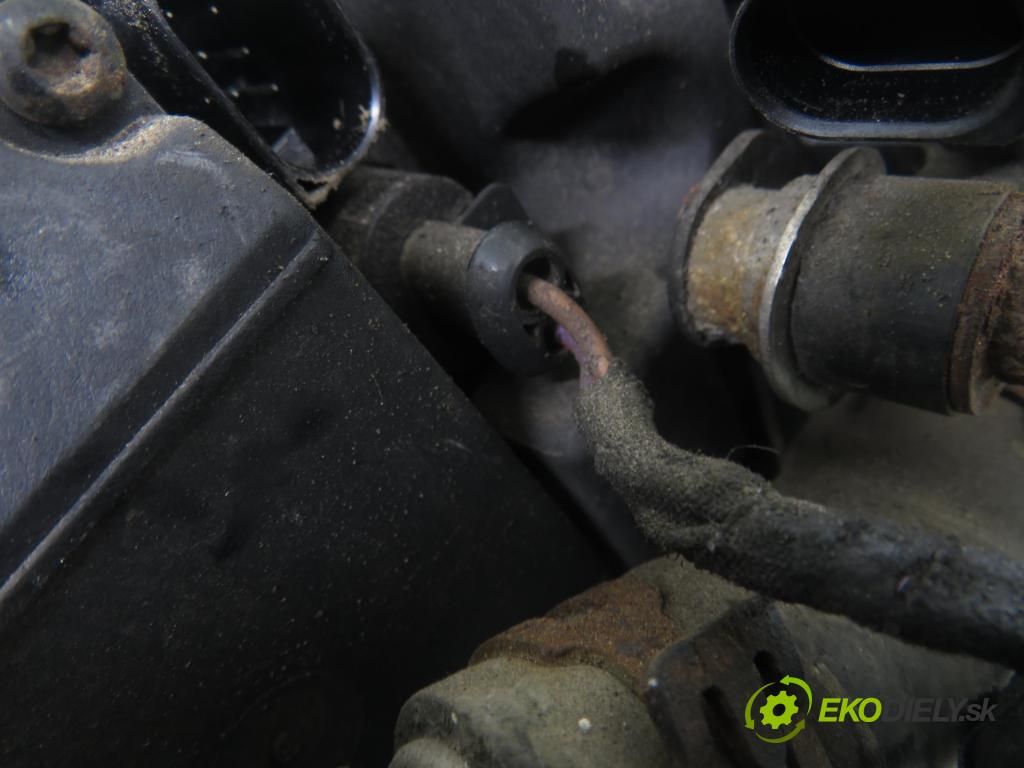 AUDI A8 D3 (4E2, 4E8) SEDAN 2004 171,00 3.0 TDI quattro - ASB 2967,00 Webasto 4E0265081L ; 4E0910105A ; 1301941A (Webasto (nezávislé topení))