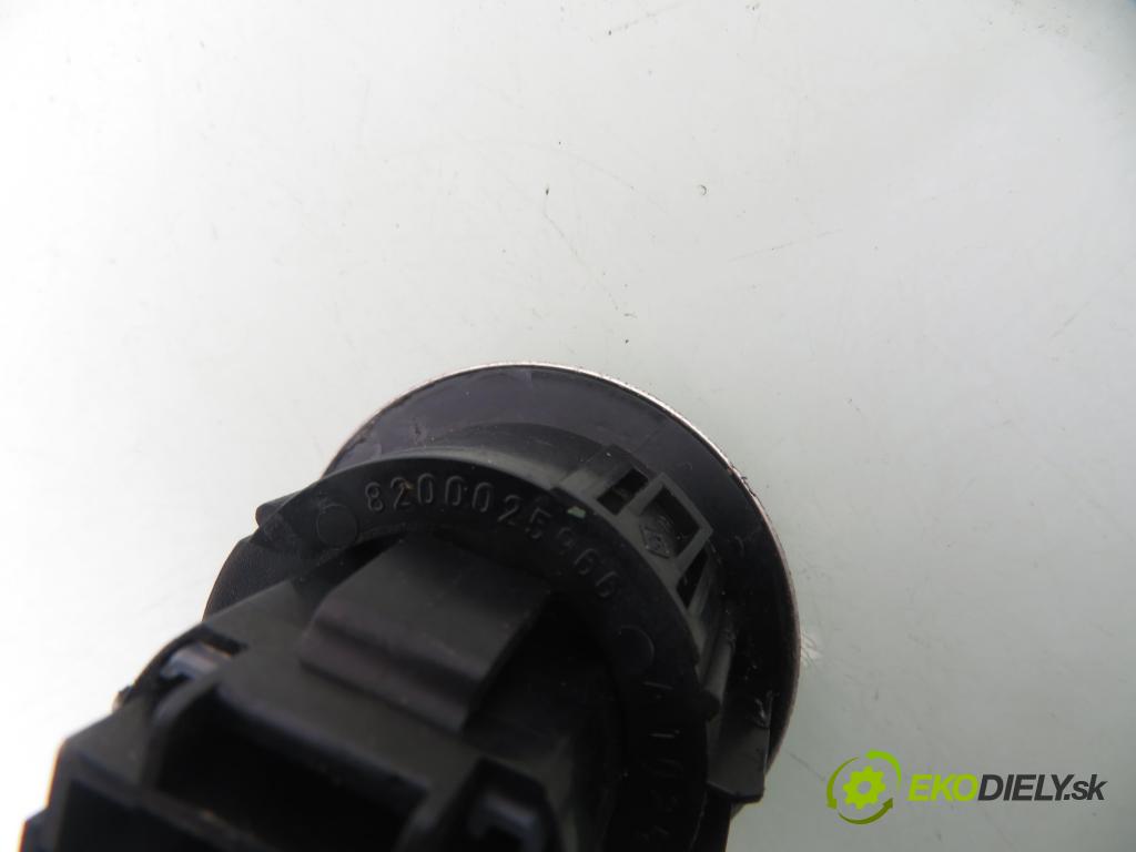 RENAULT LAGUNA II Grandtour (KG0/1_) KOMBI 2001 89,00 1.8 16V - F4P 770 1783,00 vypínač Start brzdových svetiel Motor 8200025966