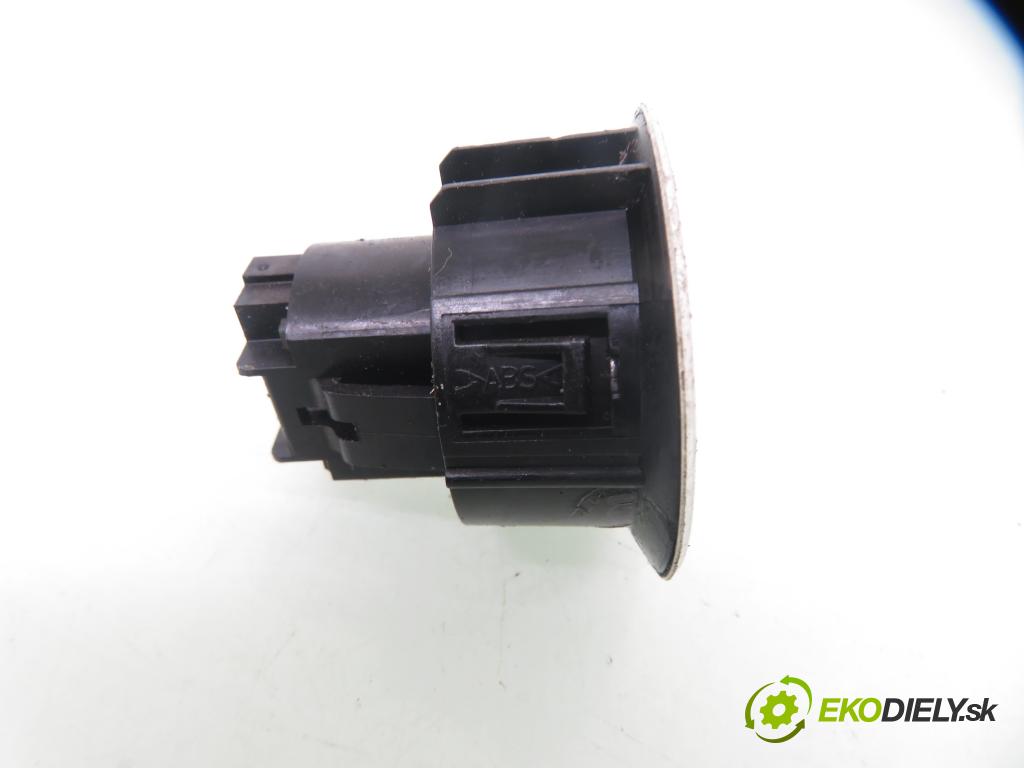 RENAULT LAGUNA II Grandtour (KG0/1_) KOMBI 2001 89,00 1.8 16V - F4P 770 1783,00 vypínač Start brzdových svetiel Motor 8200025966