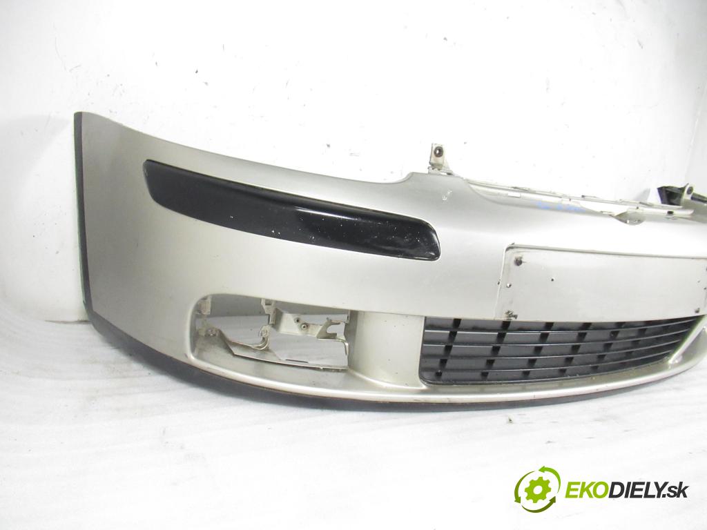 VW GOLF V (1K1) HB 2004 75,00 1.6 - BGU 1595,00 nárazník přední část