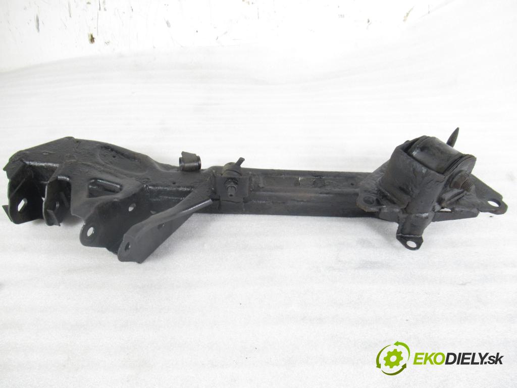 ALFA ROMEO 159 (939_) SEDAN 2006 85,00 1.9 JTDM 8V - 937 A7.000 1910,00 Rameno pravé zadné