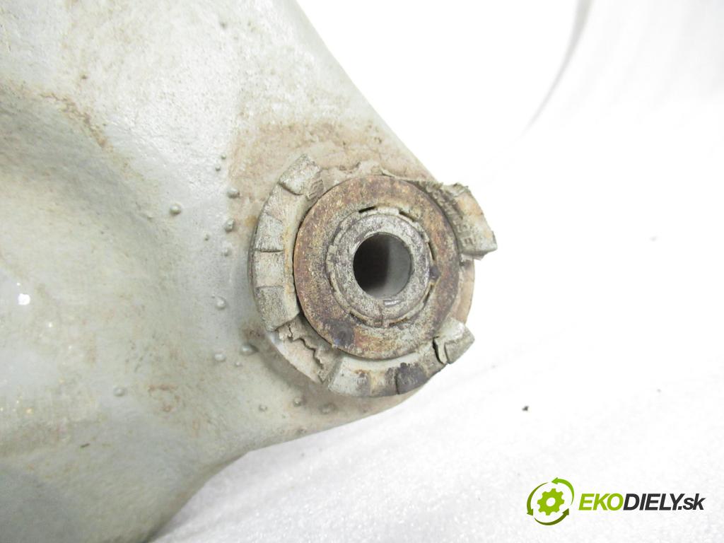 RENAULT ESPACE III (JE0_) MINIVAN 1998 103,00 2.0 16V  F4R 700 140 1998,00 PŘEDNÍ: 