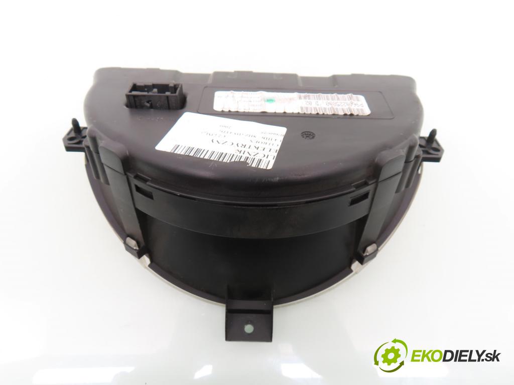 CITROEN C2 (JM_) HB 2005 50,00 1.4 HDi 68 8V - 8HZ 1398,00 prístrojovka elektrický P9660225880D