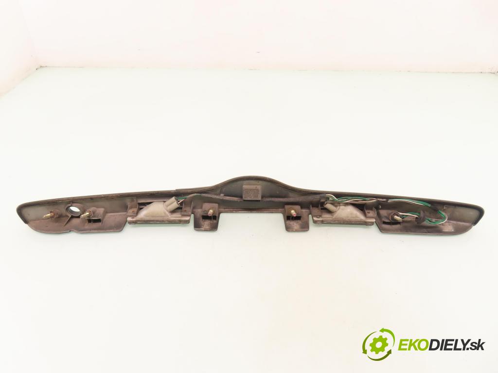 TOYOTA COROLLA Verso (_E12_) MINIVAN 2002 66,00 2.0 D-4D (CDE120_) - 1CD-FTV 1995,00 zadní část - čelo dveří kufr 7680113110