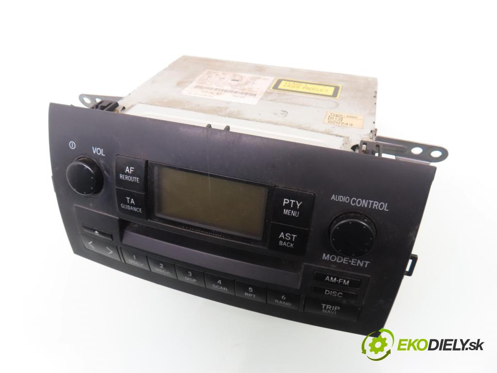 TOYOTA COROLLA Verso (_E12_) MINIVAN 2002 66,00 2.0 D-4D (CDE120_) - 1CD-FTV 1995,00 RADIO CD 8612013060B0